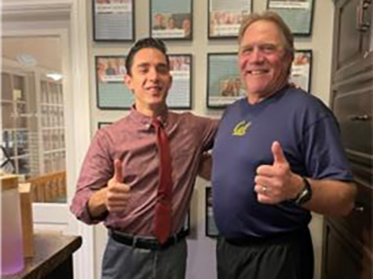 Chiropractor Torrance CA Dr. Hudson Taylor Thumbs Up